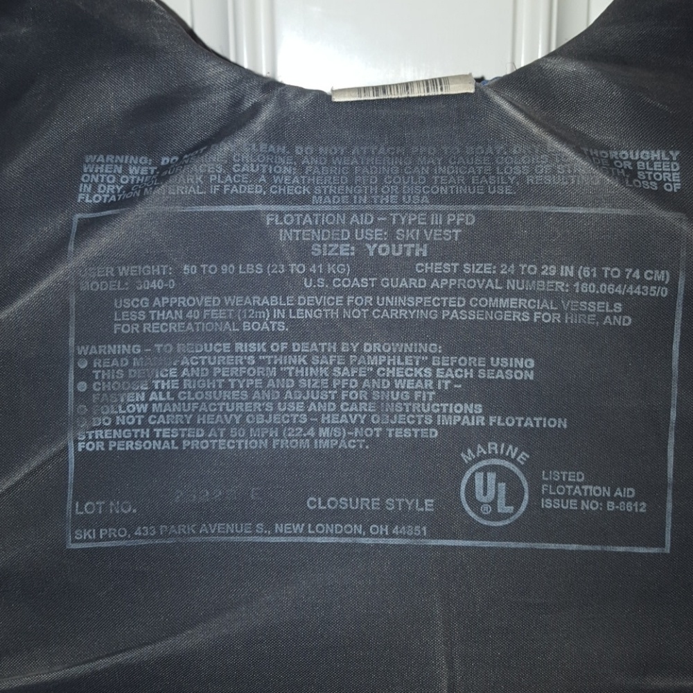 Youth flotation aid - Picture 4 of 4